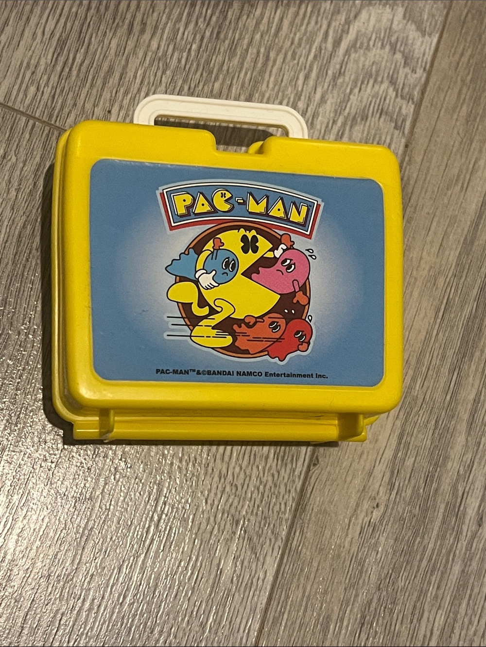 American girl Courtney Pac-Man lunch box
